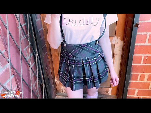 ❤️ Ang mag-aaral na babae ay sumipsip ng kanyang titi nang malalim at nag-fucks sa halip na mga klase. Anal video sa amin ﹏