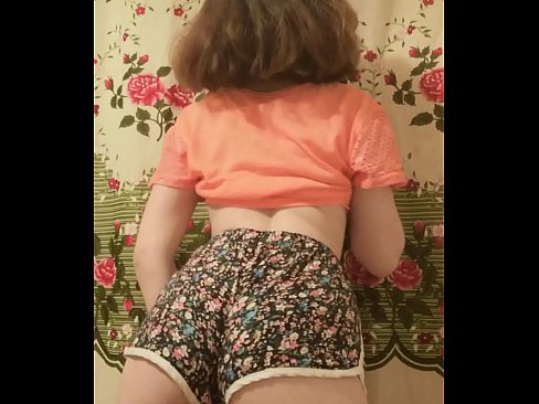 ❤️ Sexy na batang babe na hinuhubad ang kanyang shorts sa camera Anal video sa amin ﹏