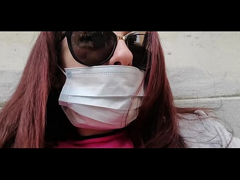 ❤️ Si Nicoletta ay naghiganti sa kanyang kapitbahay at umihi sa kanyang garahe (Special Covid19 Italian Quarantine) Anal video sa amin ﹏