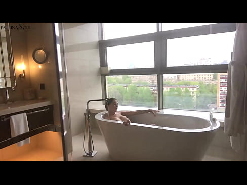 ❤️ Napakalaking babe madamdamin jerking off ang kanyang puki sa banyo Anal video sa amin ﹏