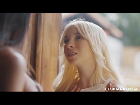 ❤️ Umuwi si Girl pagkalipas ng ilang buwan at kinain niya ang puki ng kanyang madrasta Anal video sa amin ﹏